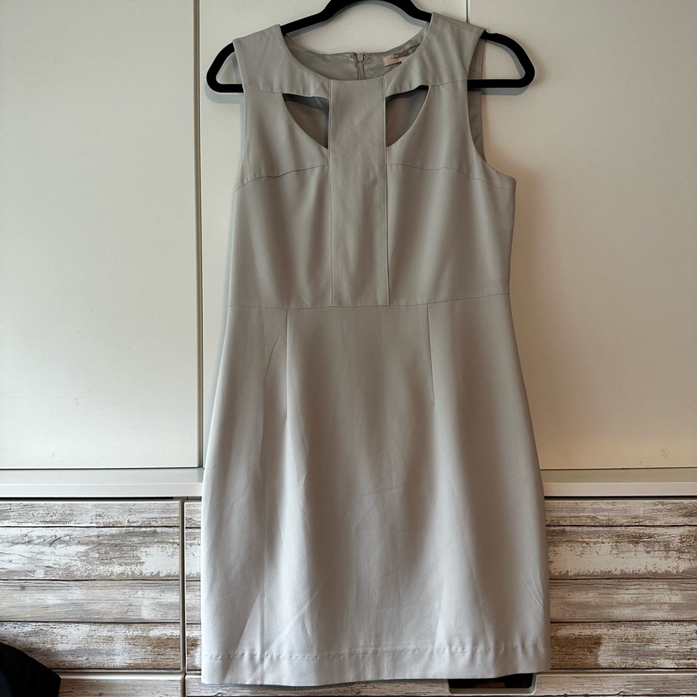 🤍 Forever 21 Light Gray Cutout Sheath Dress Size M